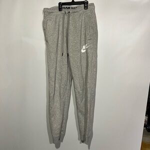 Nike Men's Gray Sweatpants